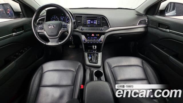 Hyundai Avante AD 1.6 LPI Smart(арендный автомобиль), 2016 7