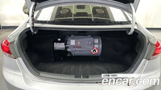 Hyundai Avante AD 1.6 LPI Smart(арендный автомобиль), 2016 20