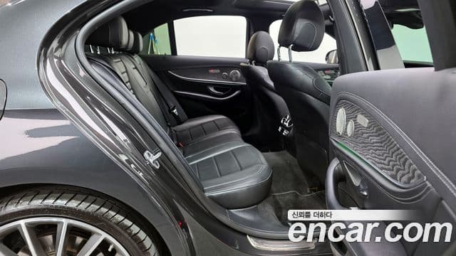 Mercedes-Benz E-класс W213 AMG Line, 2021 12