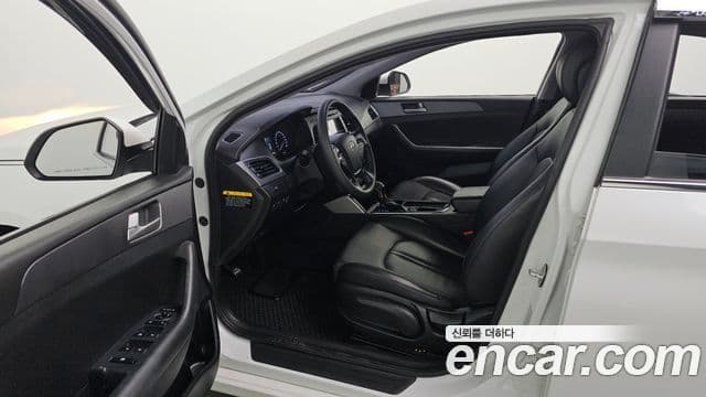 Hyundai LF Sonata Modern, 2016 10