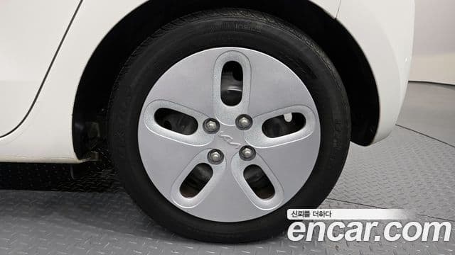 Kia The / новый New Ray Prestige, 2022 все фото