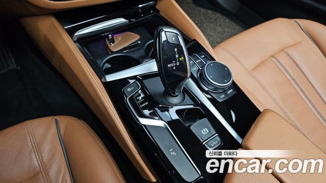BMW 5시리즈 (G30) Luxury, 2018 9