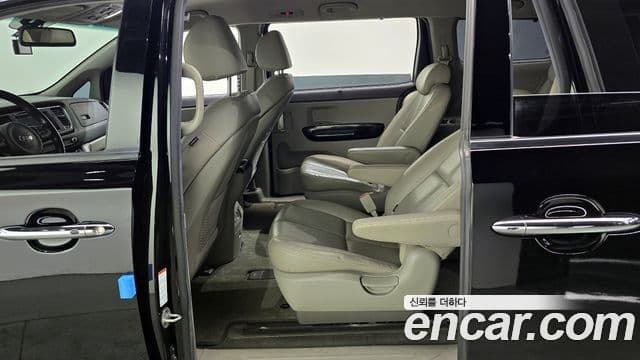 Kia All New Carnival Noblesse, 2017 11