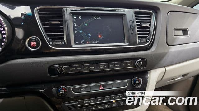 Kia All New Carnival Noblesse, 2017 16