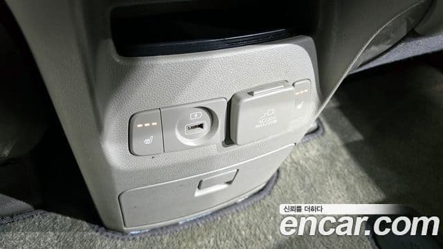 Kia All New Carnival Noblesse, 2017 19