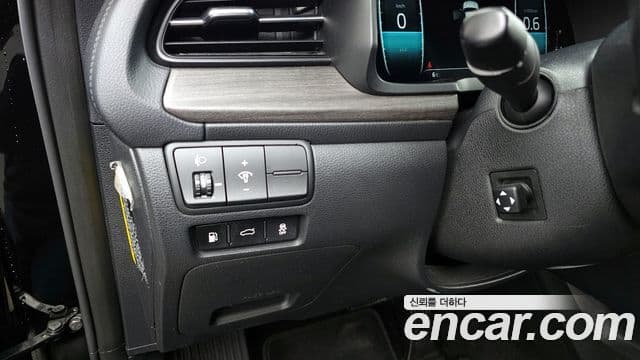 Kia K7 Premier 3.0 LPI Prestige(арендный автомобиль), 2020 16