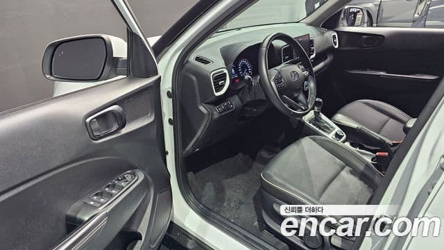 Hyundai Venue 1.6 Flux, 2022 11