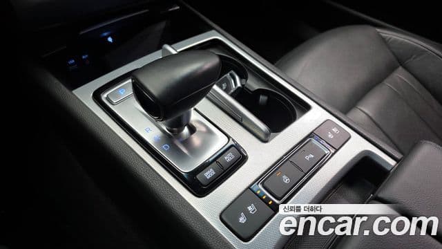 Genesis G80 Luxury, 2017 9