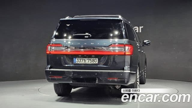 Lincoln Navigator 4세대 3.5L, 2021 4