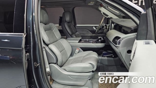 Lincoln Navigator 4세대 3.5L, 2021 10