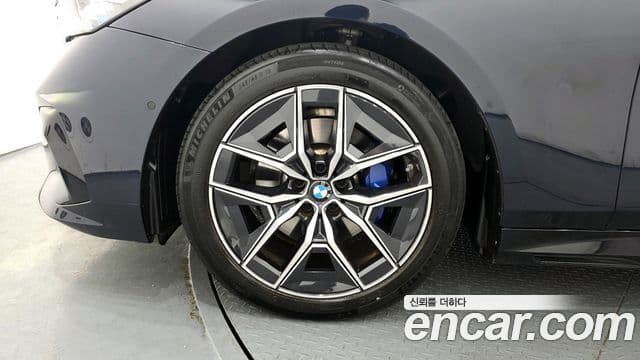 BMW 5시리즈 (G60) 520i M Sport, 2024 все фото