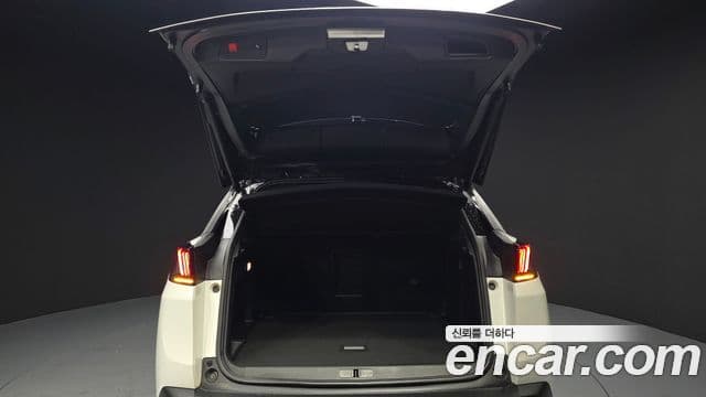 Peugeot 3008 2세대 1.2 Pure Tech GT, 2022 20