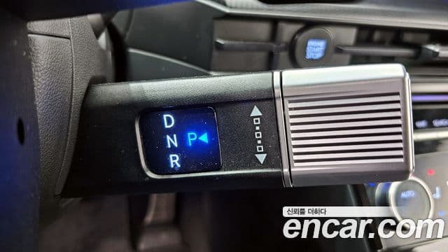 Hyundai Santa Fe (MX5) Calligraphy, 2024 9