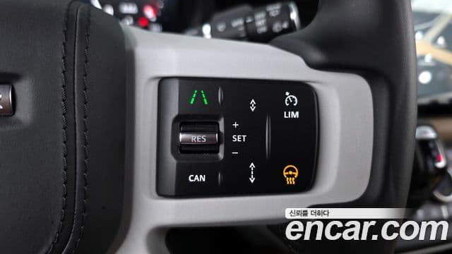 Land Rover Defender (L663) 110 D300 X-Dynamic HSE, 2025 17