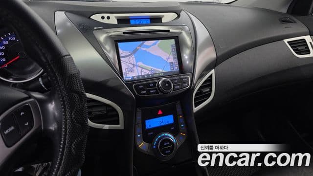 Hyundai Avante MD M16 GDI Smart, 2013 18