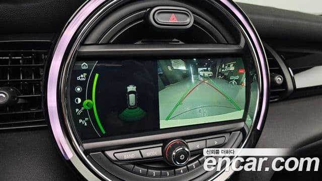 Mini Cooper 3세대, 2019 15