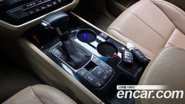 Kia The / новый New Carnival Noblesse Special, 2019 9