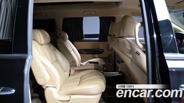 Kia The / новый New Carnival Noblesse Special, 2019 12