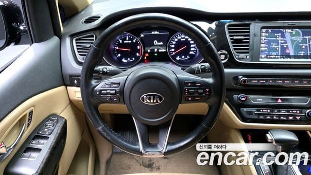 Kia The / новый New Carnival Noblesse Special, 2019 13