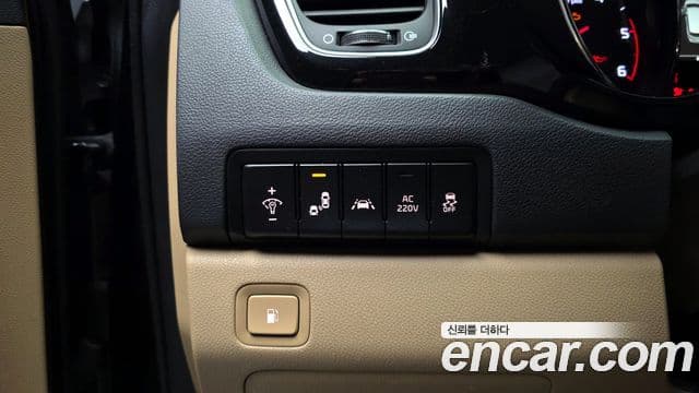 Kia The / новый New Carnival Noblesse Special, 2019 14