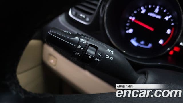 Kia The / новый New Carnival Noblesse Special, 2019 18