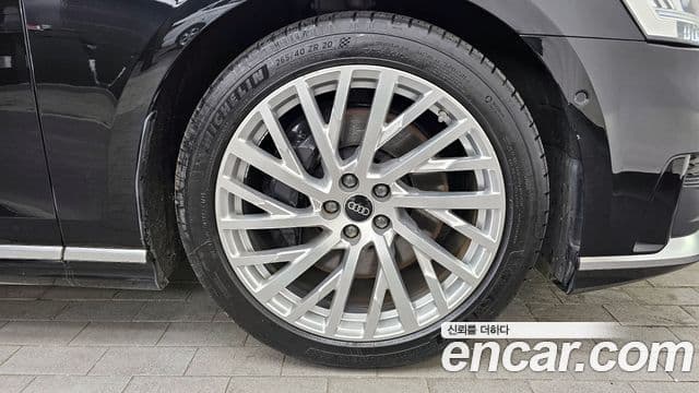 Audi A8 (D5) 55 TFSI Quattro LWB, 2021 все фото