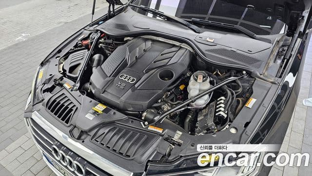 Audi A8 (D5) 55 TFSI Quattro LWB, 2021 6