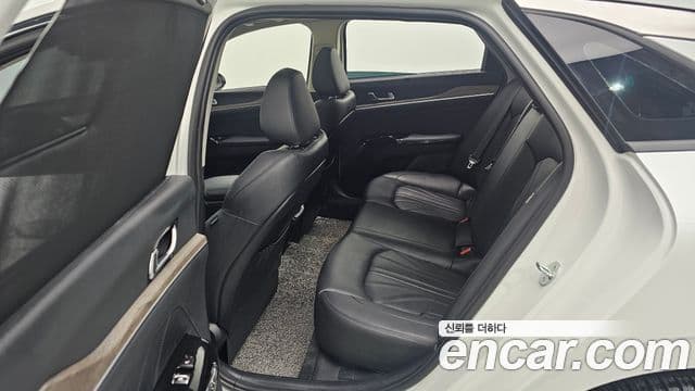 Kia K5 3세대 Signature, 2023 13