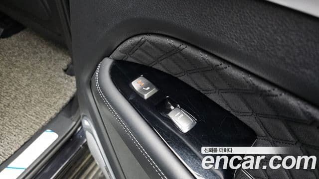 KG모빌리티(SsangYong) All New Rexton The / новый чёрный, 2021 18