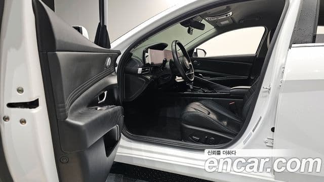 Hyundai Avante (CN7) Inspiration, 2021 10