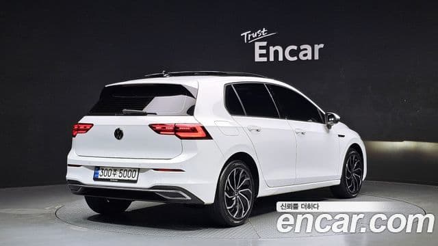Volkswagen Гольф 8세대 Prestige, 2023 2