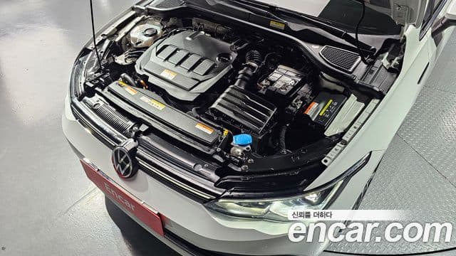 Volkswagen Гольф 8세대 Prestige, 2023 6