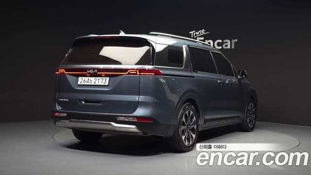 Kia Carnival 4세대 Signature, 2022 2