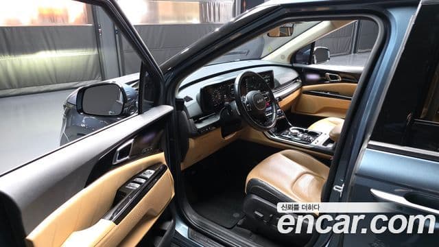 Kia Carnival 4세대 Signature, 2022 10