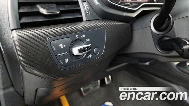 Audi A4 (B9) Premium, 2016 16