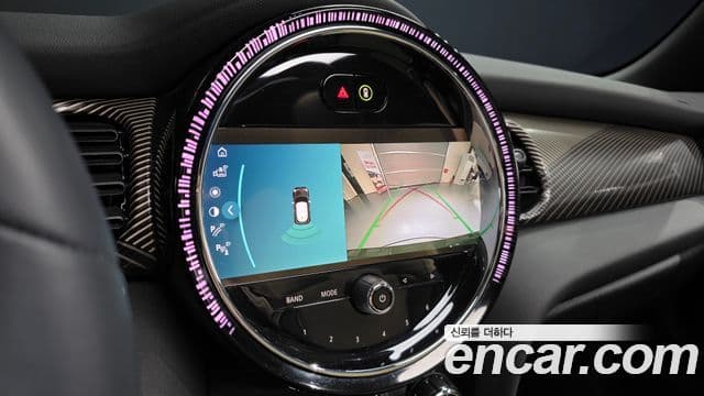 Mini Cooper 3세대, 2023 15