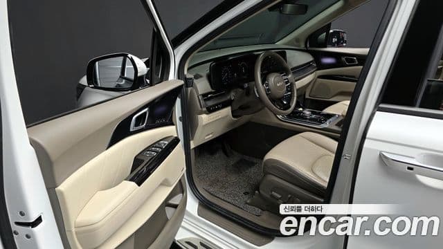 Kia Carnival 4세대 Signature, 2023 10