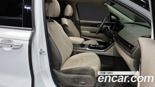 Kia Carnival 4세대 Signature, 2023 11