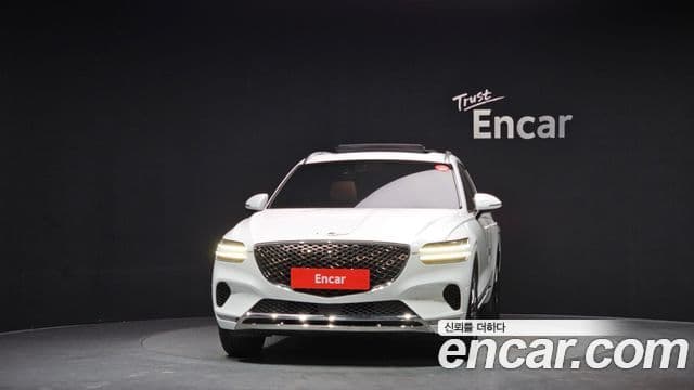 Genesis GV70, 2021 3