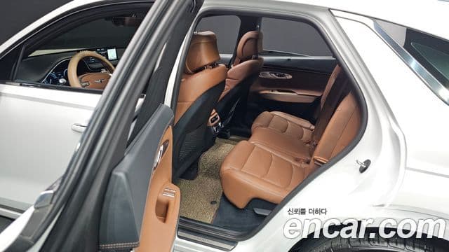 Genesis GV70, 2021 13