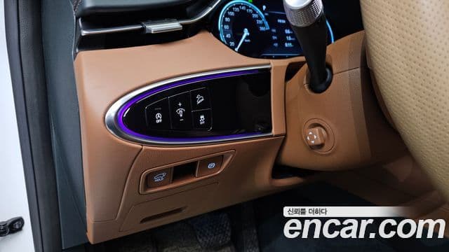 Genesis GV70, 2021 18