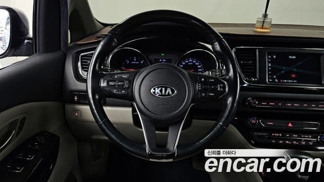 Kia The / новый New Carnival Special, 2020 13