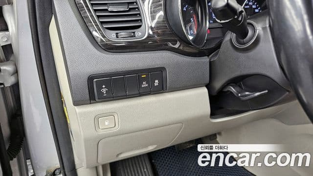 Kia The / новый New Carnival Special, 2020 16