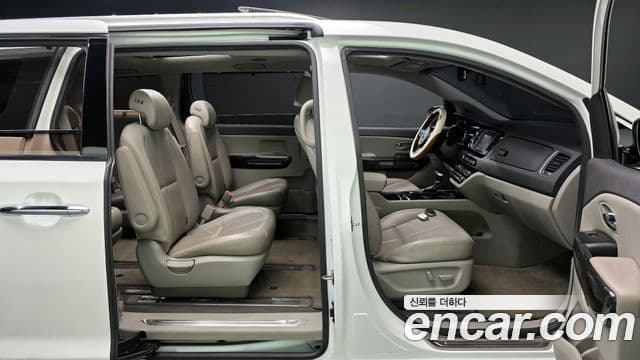 Kia All New Carnival Special, 2018 10