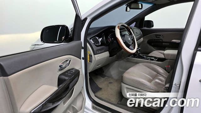 Kia All New Carnival Special, 2018 11