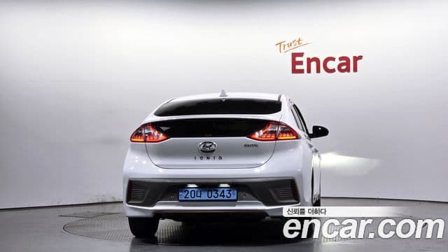 Hyundai Ioniq Электрический (Electric), 2017 4