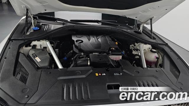 Genesis GV70, 2021 6