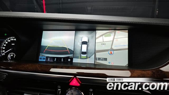 Genesis EQ900 Prestige, 2017 14