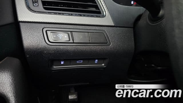 Hyundai LF Sonata Modern, 2015 18