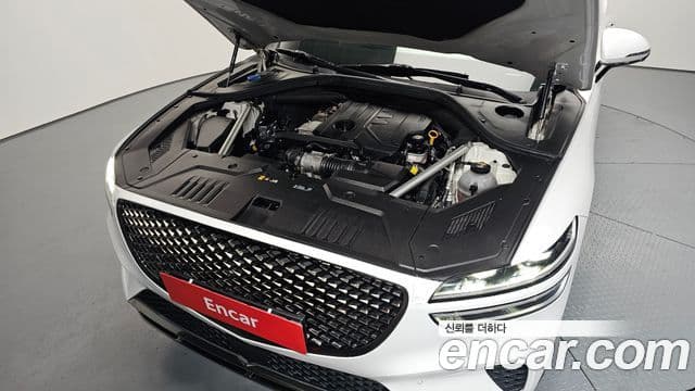 Genesis GV70, 2021 6